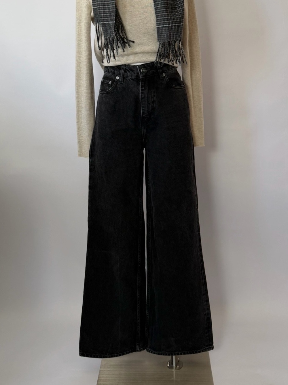 GANNI Magny Wide Leg Jeans in Washed Black High Waisted. - Picture 2 of 12